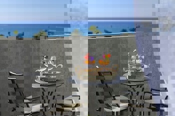 Anemi Hotel & Suites