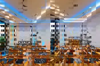 Anemi Hotel & Suites