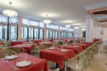 Park Hotel Oasi galeri fotoğrafı