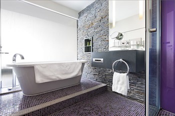 Cliff House Hotel