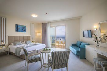 Aquamare Beach Hotel & Spa galeri fotoğrafı