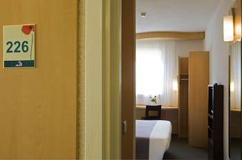 Ibis Cotonou