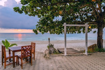 Chawengburi Resort