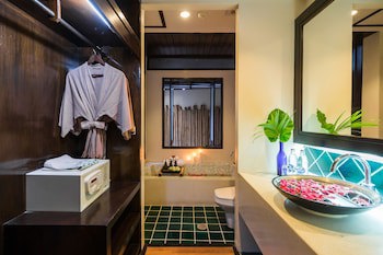 Dara Samui Beach Resort - Adults Only