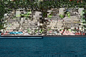 Four Seasons Hotel Istanbul At The Bosphorus