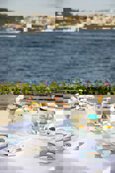 Four Seasons Hotel Istanbul At The Bosphorus