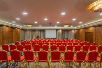 Athlone Springs Hotel
