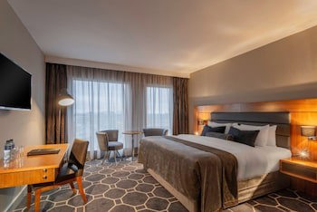 Athlone Springs Hotel