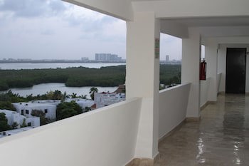 Calypso Hotel Cancun