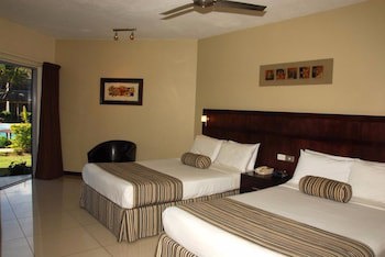 Tanoa Waterfront Hotel
