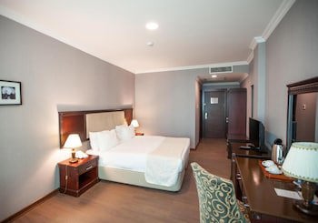Ramada By Wyndham Baku