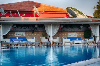 Romance Beach Hotel galeri fotoğrafı