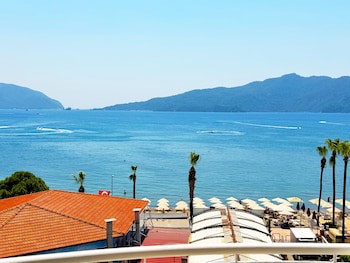 Romance Beach Hotel galeri fotoğrafı