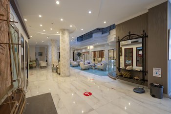 Romance Beach Hotel fotoğrafı