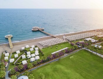Calista Luxury Resort 