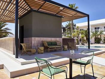 Coral Cotillo Beach
