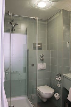 Helvetia Rooms – Self Check-In fotoğrafı