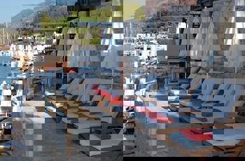 Medusa Hotel( 12 Adult Only)