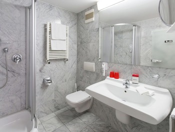 DORMERO Hotel Burghausen galeri fotoğrafı
