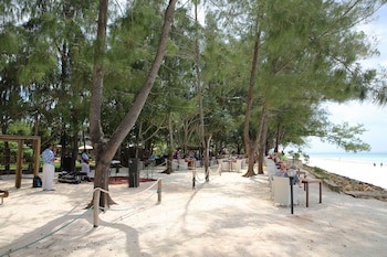 Bluebay Beach Resort And Spa