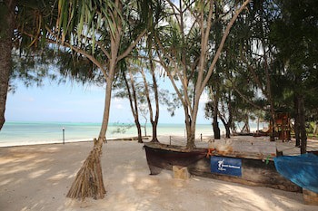 Bluebay Beach Resort And Spa