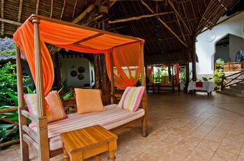 Bluebay Beach Resort And Spa