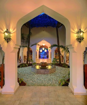 Bluebay Beach Resort And Spa