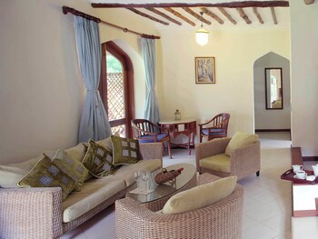 Bluebay Beach Resort And Spa