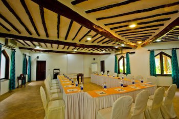 Bluebay Beach Resort And Spa