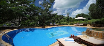 Bluebay Beach Resort And Spa