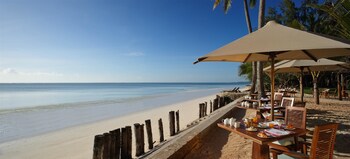 Bluebay Beach Resort And Spa