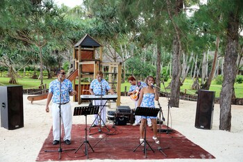 Bluebay Beach Resort And Spa