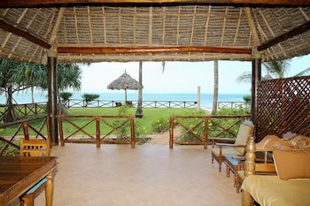 Bluebay Beach Resort And Spa