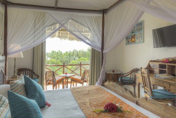 Bluebay Beach Resort And Spa