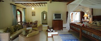 Bluebay Beach Resort And Spa