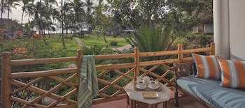 Bluebay Beach Resort And Spa