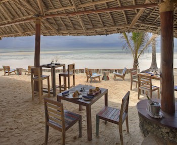 Bluebay Beach Resort And Spa