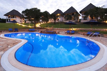 Bluebay Beach Resort And Spa