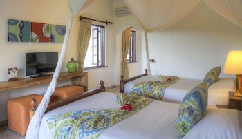 Bluebay Beach Resort And Spa