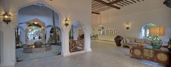 Bluebay Beach Resort And Spa