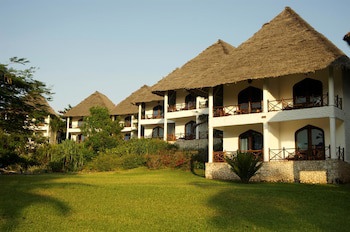 Bluebay Beach Resort And Spa