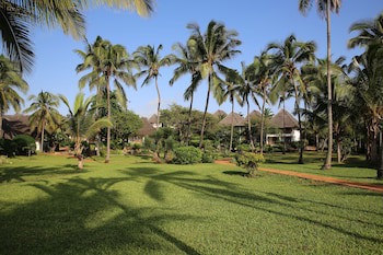 Bluebay Beach Resort And Spa