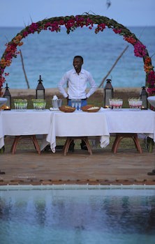 Bluebay Beach Resort And Spa