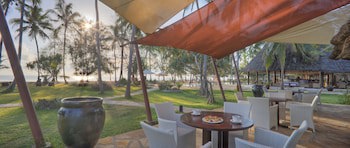 Bluebay Beach Resort And Spa