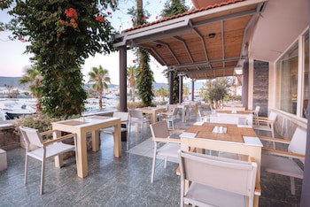 Kosta Palace