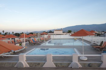 Kosta Palace