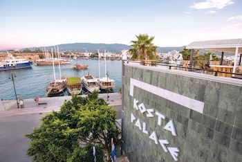 Kosta Palace