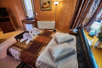 Exis Boutique Hotel