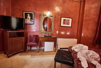 Exis Boutique Hotel