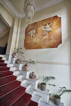 Exis Boutique Hotel